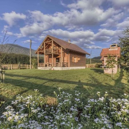 Holiday Home In Smiljan 17134 ภายนอก รูปภาพ