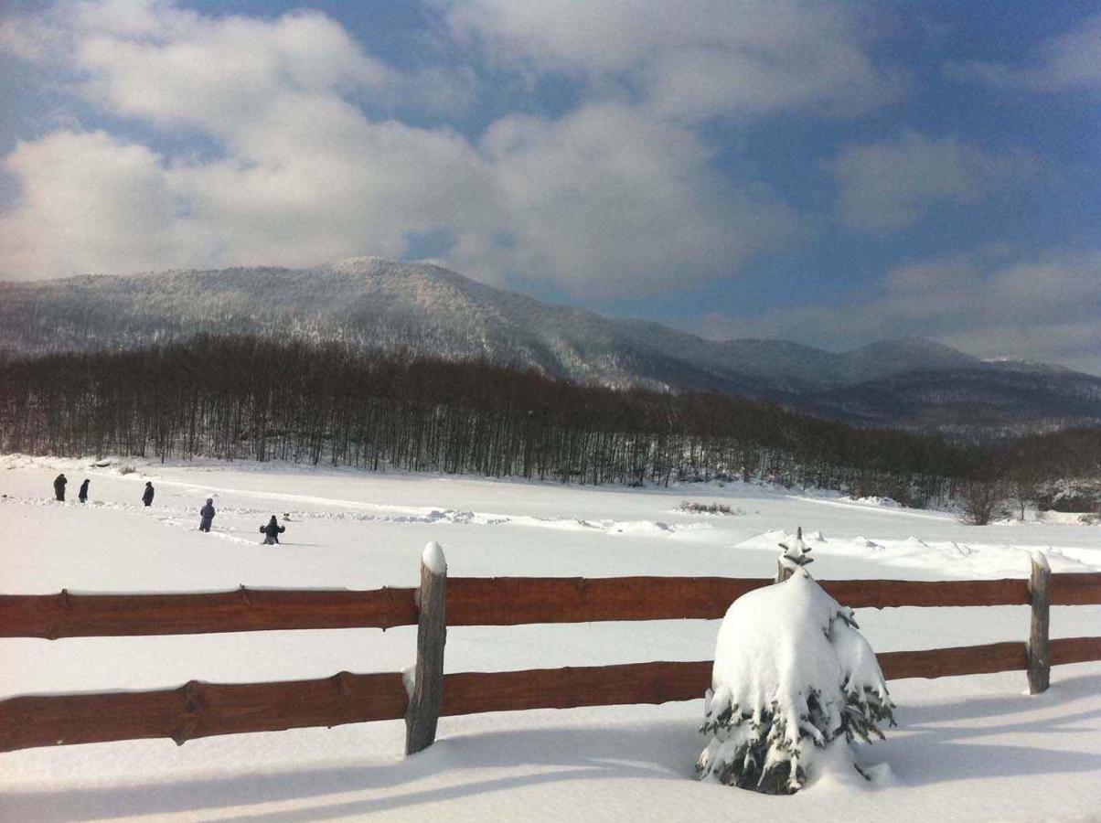 Holiday Home In Smiljan 17134 ภายนอก รูปภาพ