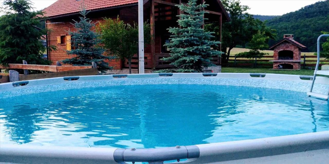 Holiday Home In Smiljan 17134 ภายนอก รูปภาพ